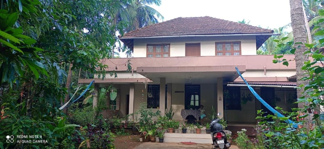 Narayanalayam-Vintage Retreat-Homestay & Rest'Inn Kannur Exterior foto